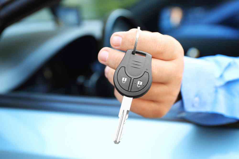 Rent a car in Angeles City and Clark